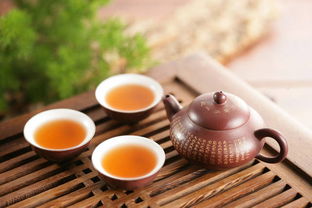 紫砂壺泡茶時(shí)茶葉用量的精準(zhǔn)掌控 從悶泡到愉悅的藝術(shù)\u2014\u2014讓茶葉施展魅力不留遺憾